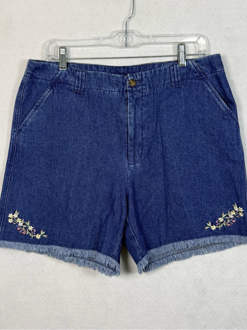 Vintage Floral Embroidered Denim Shorts Frayed Hem High Rise Cottagecore 12 - Picture 2 of 11